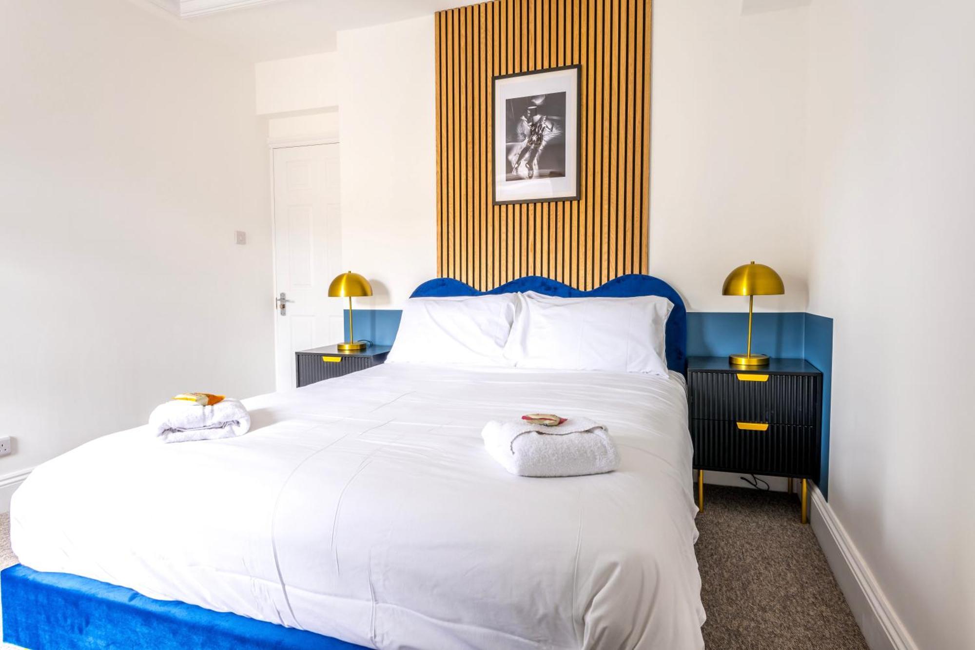 Skyfall With Free Parking For Families & Business By Prescott Apartments Bristol Luaran gambar