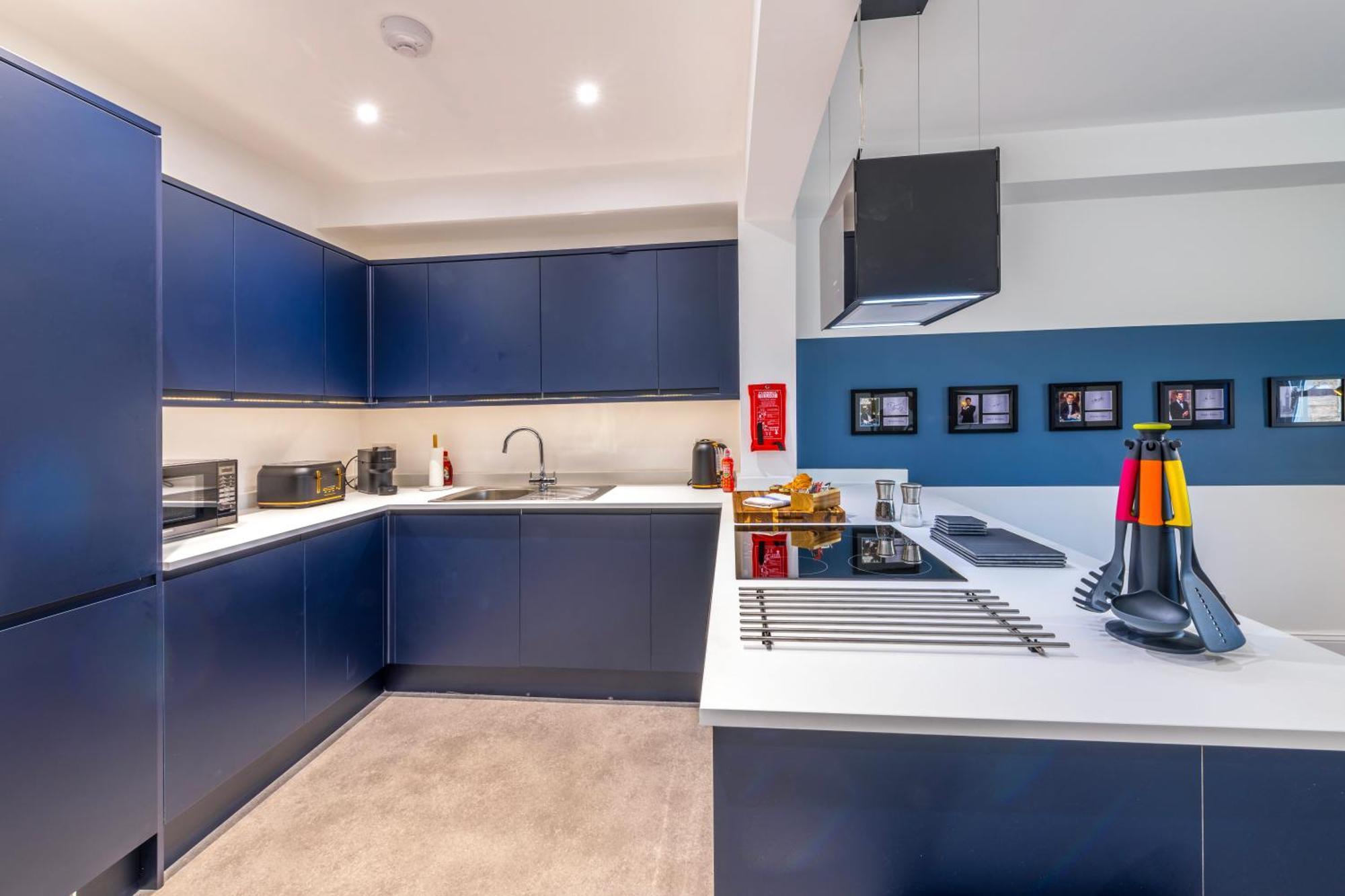 Skyfall With Free Parking For Families & Business By Prescott Apartments Bristol Luaran gambar