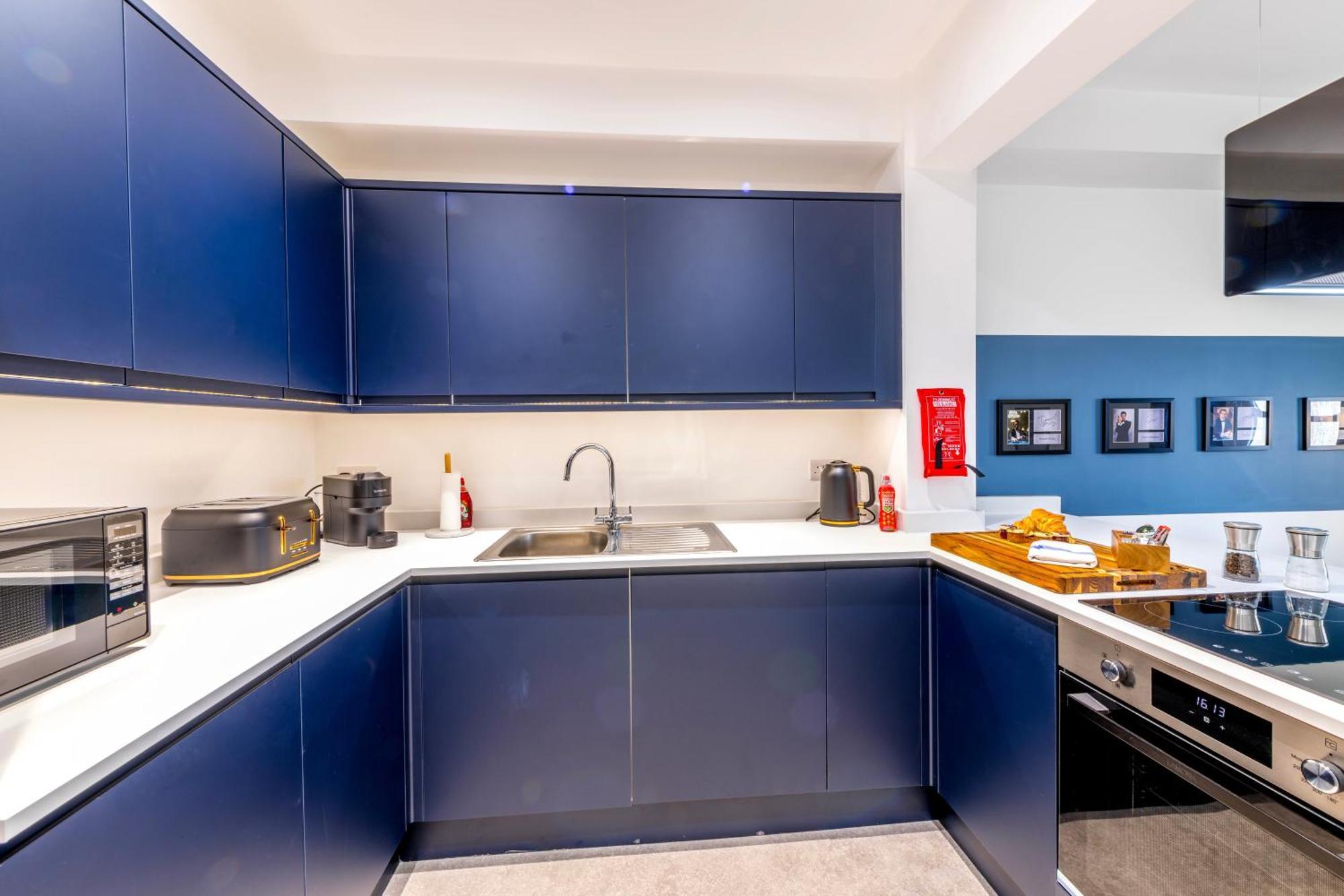 Skyfall With Free Parking For Families & Business By Prescott Apartments Bristol Luaran gambar